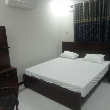 Ryazm Guest House Ravalpindi Kültér fotó